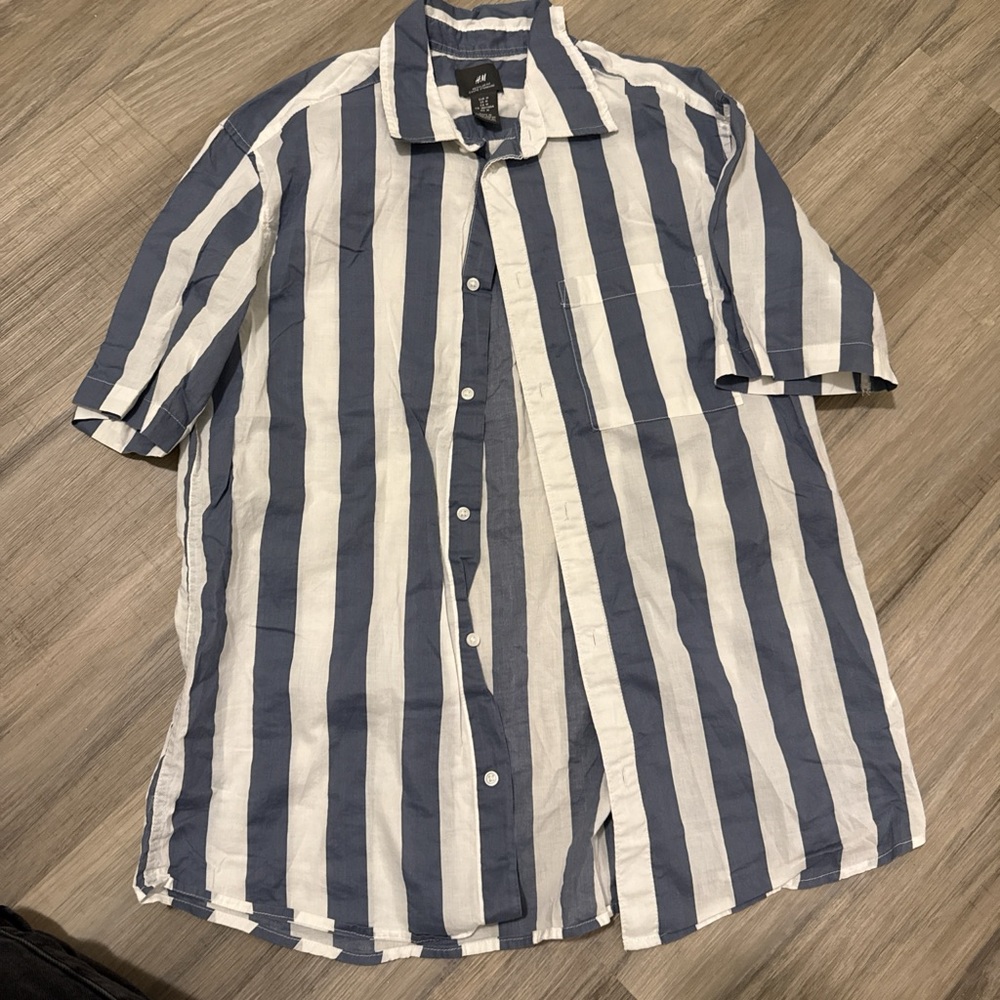 H&M Navy and White Vertical Stripe Short Sleeve Button-Up Shirt